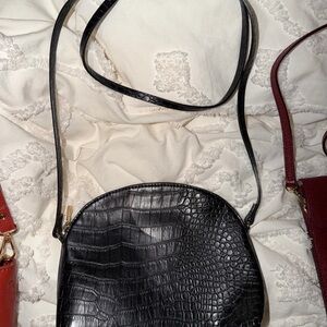 H&M Black Crocodile-Embossed Crossbody Bag